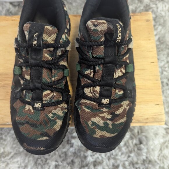 New Balance Playgruv V1 Bungee Running Shoe Black/Team Forest Green/Bison Size 2 - Picture 8 of 13